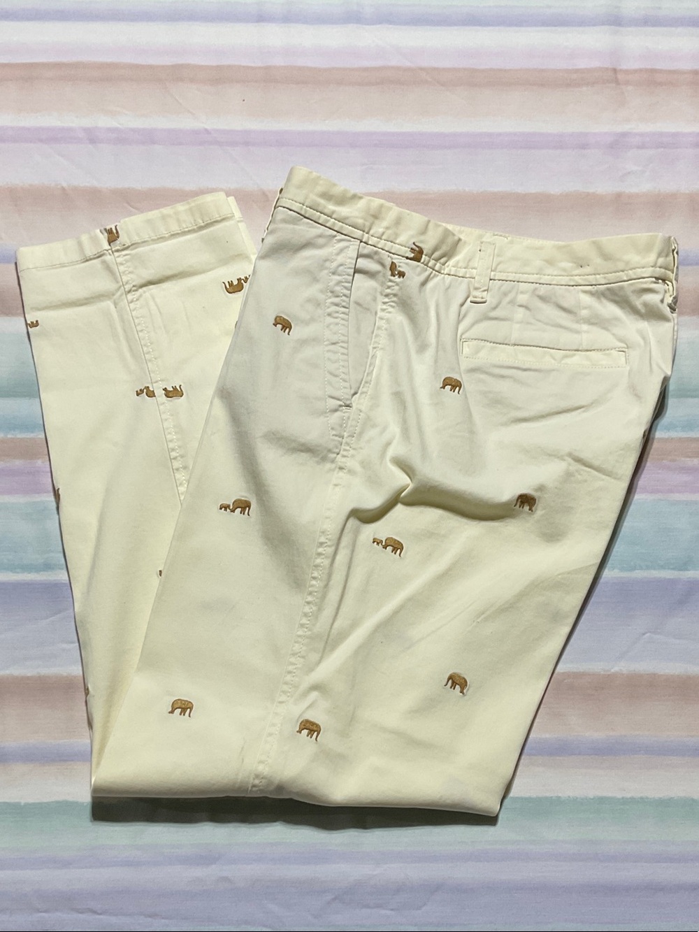 Talbots Size 4 Cream Straight Leg Pants with Embroidered Elephants